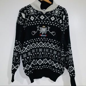 Fast turn vintage retro crown holiday sweater